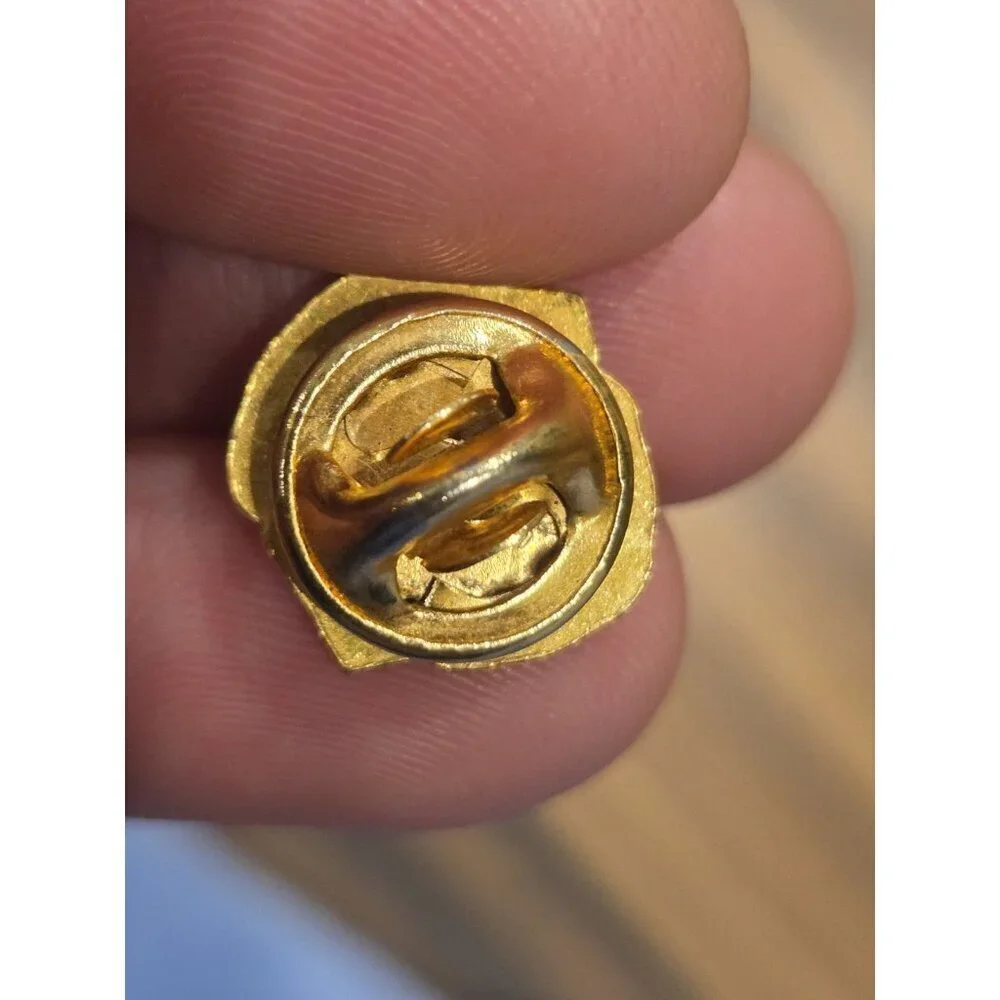 Lions Clubs International Lapel Pin Blue Enamel “L” Gold Tone BALLOU REG’D